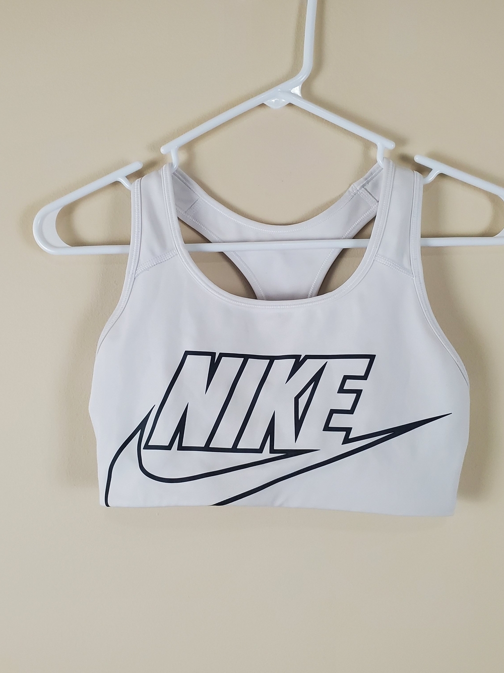 Nike Dri-Fit White Racerback Sports Bra Size Medium